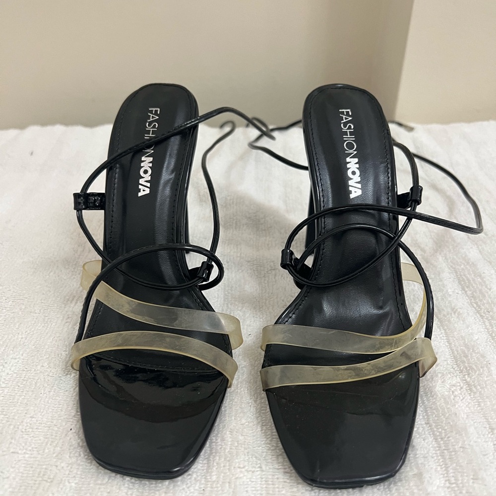 Fashion Nova Black and Gold Strappy Heels